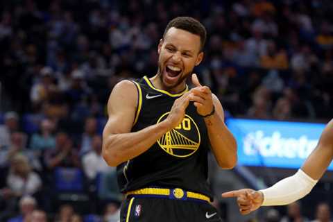 Stephen Curry Just Made NBA History and in the Process Proved the ‘Old’ Golden State Warriors Are..