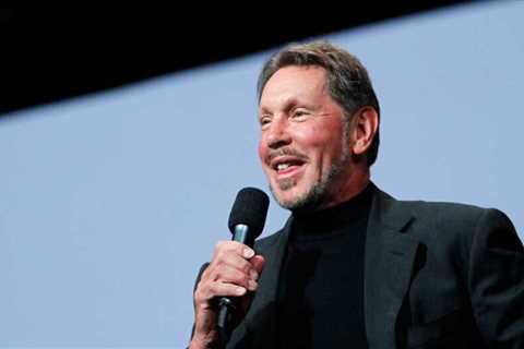 Larry Ellison boasted that Oracle's cloud 'never, ever goes down' days after Amazon's crippling AWS ..
