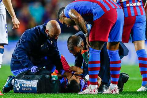 Teary Aguero forced to retire after health scare