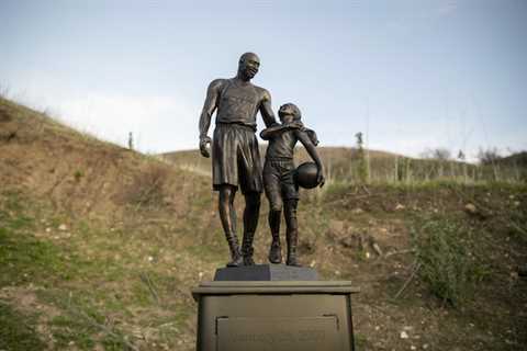 Artist Displays Kobe Bryant Sculpture At Crash Site On 2-Year Anniversary