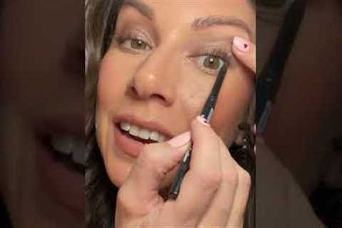 3 Product Beauty: Everyday Eye Edition | Eye Makeup Tutorials | Bobbi Brown Cosmetics