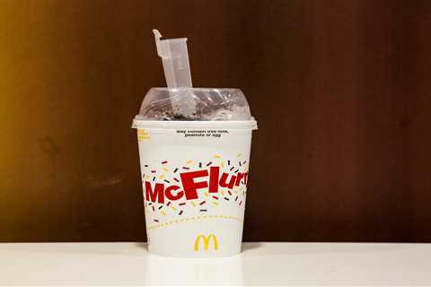 McDonald's says it's not the focus of the reported FTC investigation into the chain's broken ice..