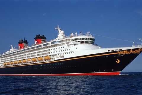 An upcoming Disney cruise might sail without children as its vaccine mandate doesn't allow..
