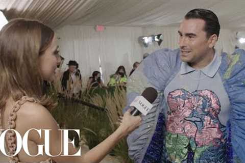 Dan Levy Gets Wedding Vibes From The Met Gala | Met Gala 2021 With Emma Chamberlain | Vogue