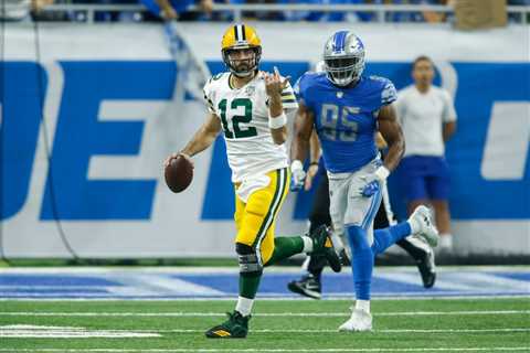 Aaron Rodgers is Guaranteed to Throw 4 Touchdowns Against the Detroit Lions on ‘Monday Night..