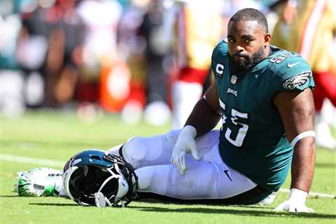 Philadelphia Eagles Suffered 2 Catastrophic Injury Blows That Capped Off a Nightmare Sunday..