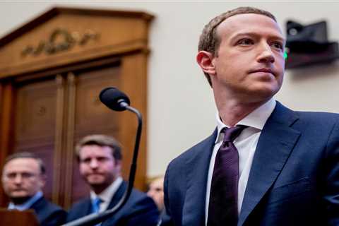 Facebook overpaid the FTC by nearly $5 billion to 'protect Zuckerberg' and 'make his problems go..