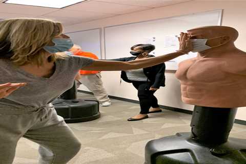 TSA reinstates flight crew self-defense classes as unruly passenger behavior continues
