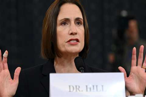 Fiona Hill says Trump's presidency was a 'mistake,' warning populist politicians like him..