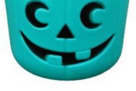 Teal Halloween Food-Free Treats & Decorating Guide for 2021