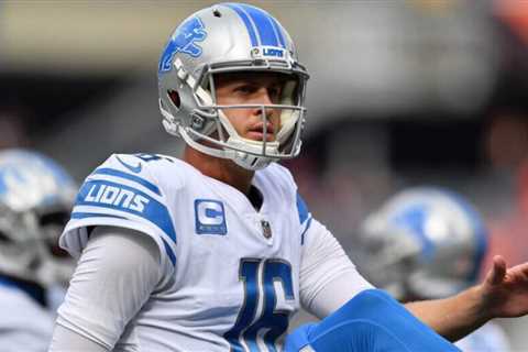 The Detroit Lions Suffered 2 Completely Devastating Injuries Which Confirms Jared Goff Is Doomed to ..