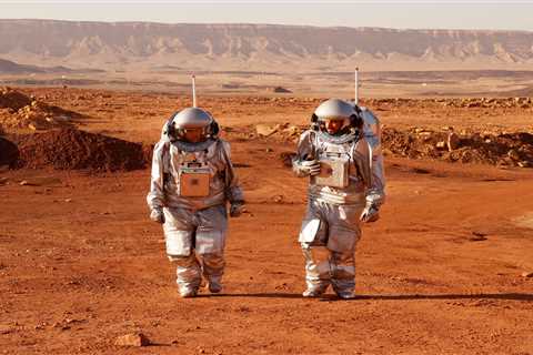 6 analog astronauts are camping out in the Israeli desert for a month to simulate life on Mars