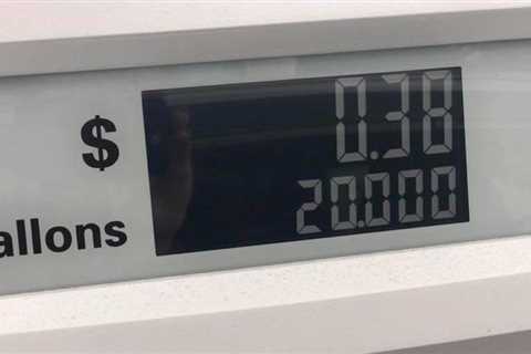 Gas prices are surging: Here’s how I save $1,000 per year on gas fill-ups
