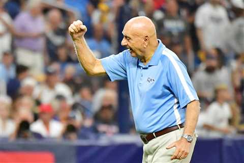 Emotional Dick Vitale Has 2 Things He Hopes People Will Do for Him During His Latest Bout With..