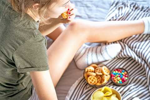 An RD’s 3-Step Guide to Stop Stress Eating
