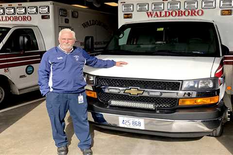 Maine's Vaccine Mandate For EMTs stresses Small-Town Ambulance Crews