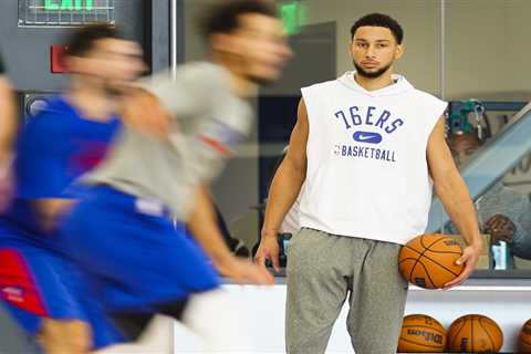 How Simmons 'really broke the ice' with 76ers