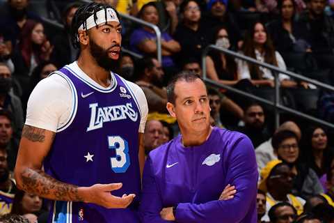 Lakers star rips team after 'embarrassing' loss