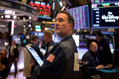 US stocks mixed with S&P 500, Nasdaq retracing some losses after hot inflation reading