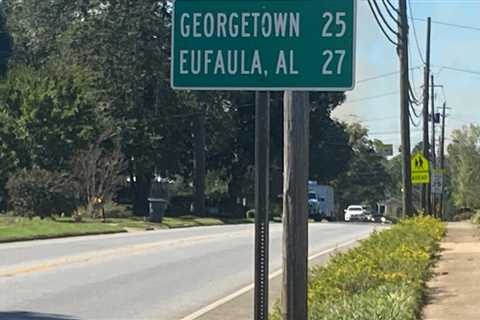Rural Georgia Community Seeks Help After its Hospital Closes