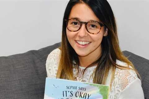 Sophie Says It’s Okay Not To Be Okay- Esther Marshall Book Review by Eleanor