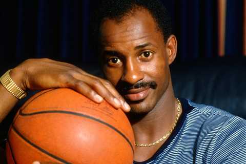 NBA Hall of Famer Sidney Moncrief Hopes to Be Defined as a Player With ‘the 2 C’s’