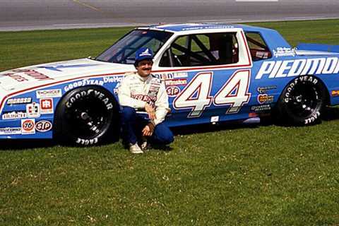 How Underdogs Terry Labonte and Piedmont Airlines Claimed the 1984 NASCAR Title