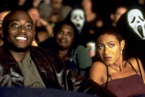 The ‘Scream’ Parents Guide You Need If Your Kid Wants To Watch Ghostface
