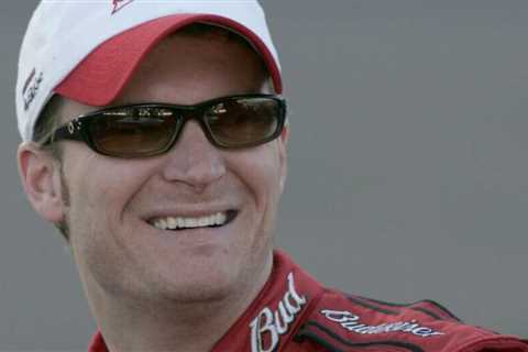 Dale Earnhardt Jr. Bluntly Admits on Eve of NASCAR Hall of Fame Induction Why He Underachieved in..